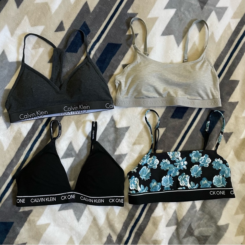 Set of 4 Calvin Klein Women’s Bras Size Small